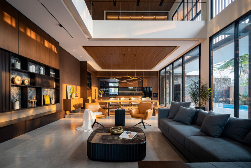 HUMBLE AND HOMEY, RUMAH MEWAH DI PLONGKOWATI - Asrinesia-28