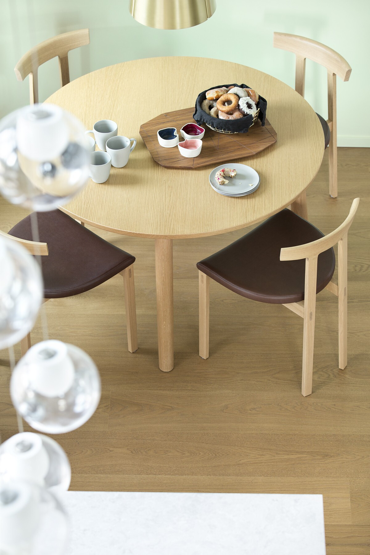 温哥华工业风公寓 | 打造开放空间,强调运动主题-17