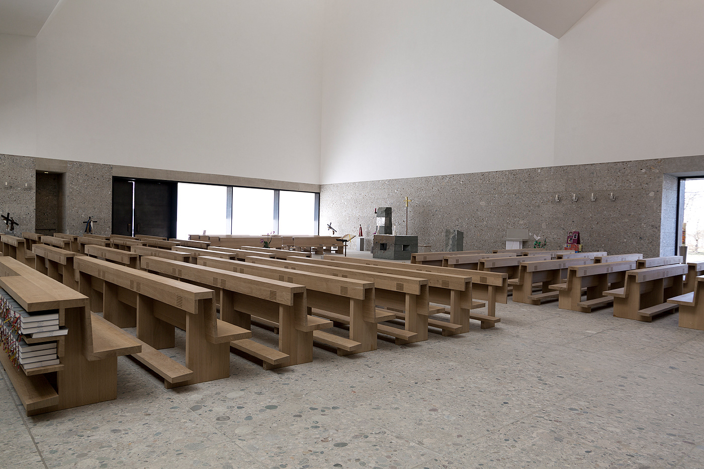 白色美 II 教堂 | 几何形制的陶瓷光辉-14