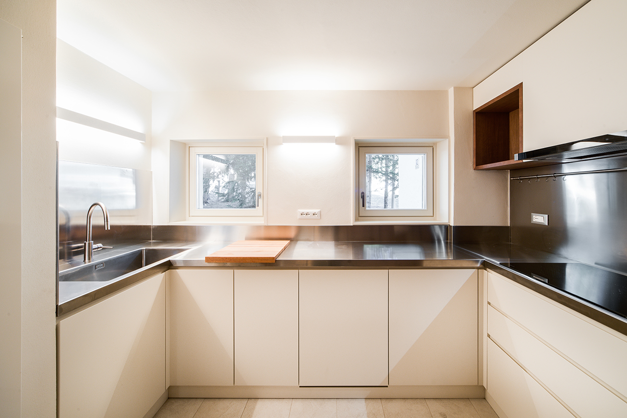  Alpine wooden interior 
			-8