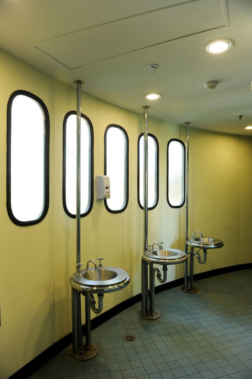 粗野乌托邦 · John Andrews 的理想重塑丨加拿大多伦多-67