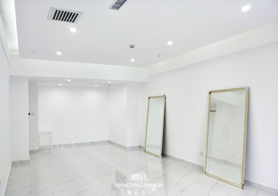 
极简，留白，既美。 -16