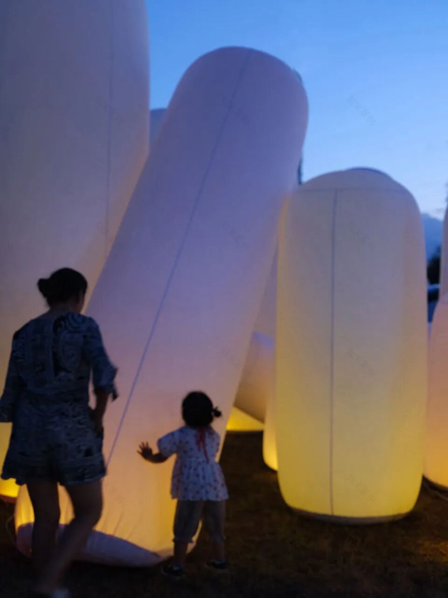 犬摇建筑事务所|会跳舞的石林-61