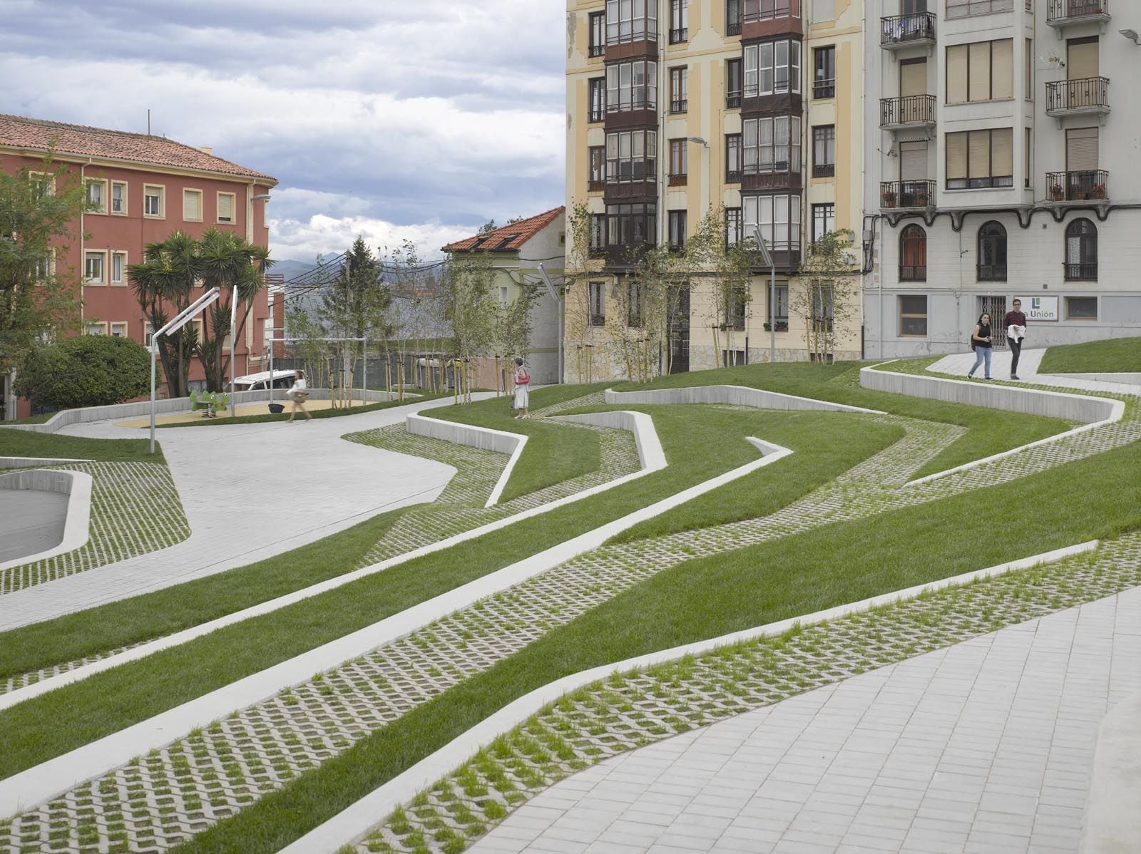 新的圣马丁德拉马尔广场（San Martín de la Mar Square）-10