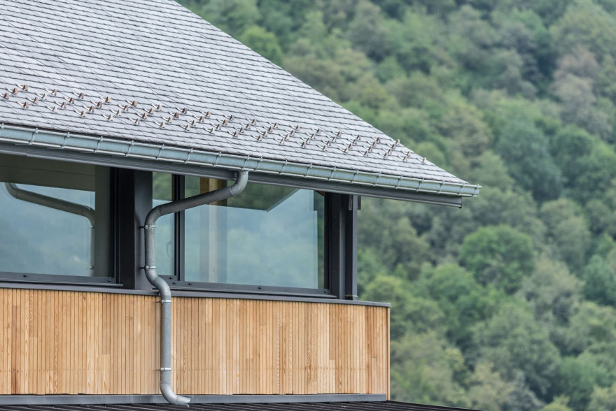 融合自然的法国比利牛斯山脉生物气候住宅-18