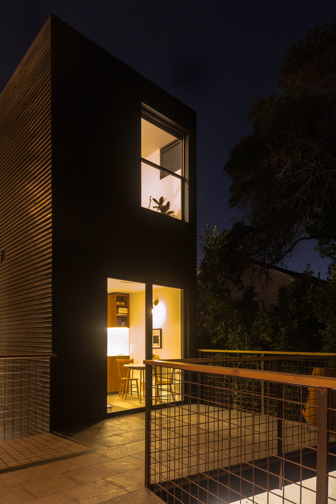 Redwood House 融入峡谷的现代住宅设计-41