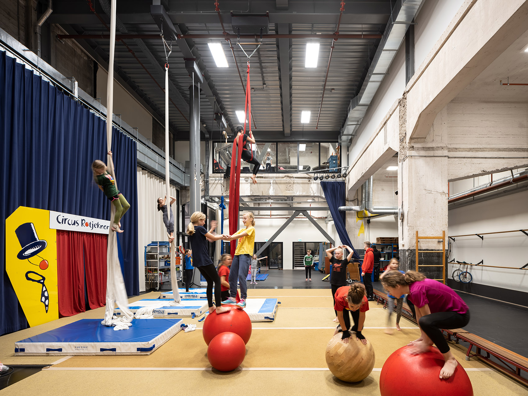 Fenix I 综合体,鹿特丹 / Mei architects and planners-74