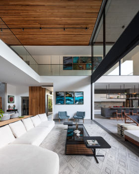 桑加利住宅丨巴西圣保罗丨Raiz Arquitetura