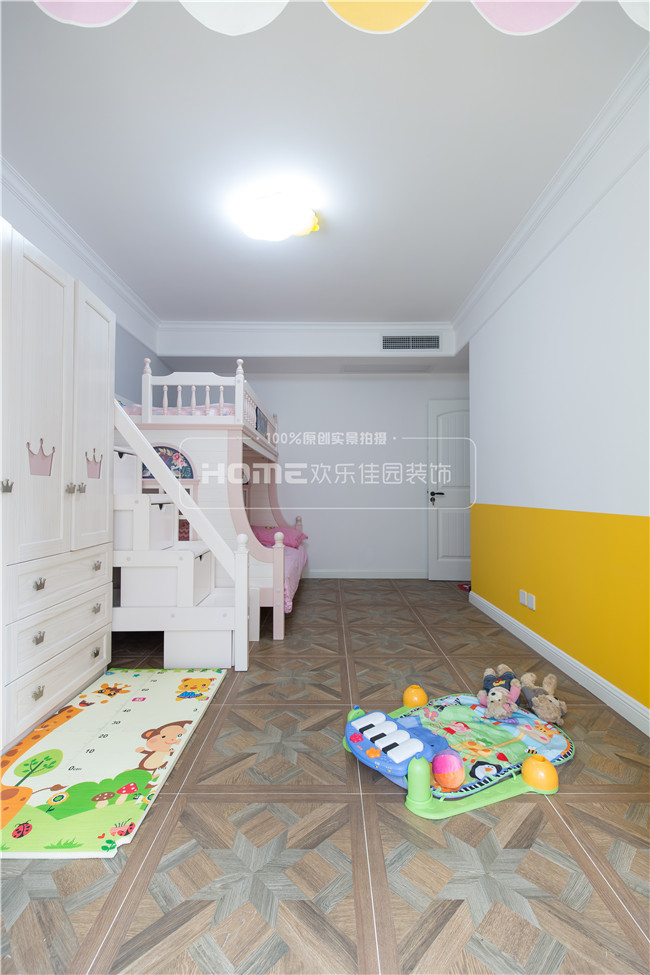 现代美式四口之家,色彩碰撞出的生活浪漫-71