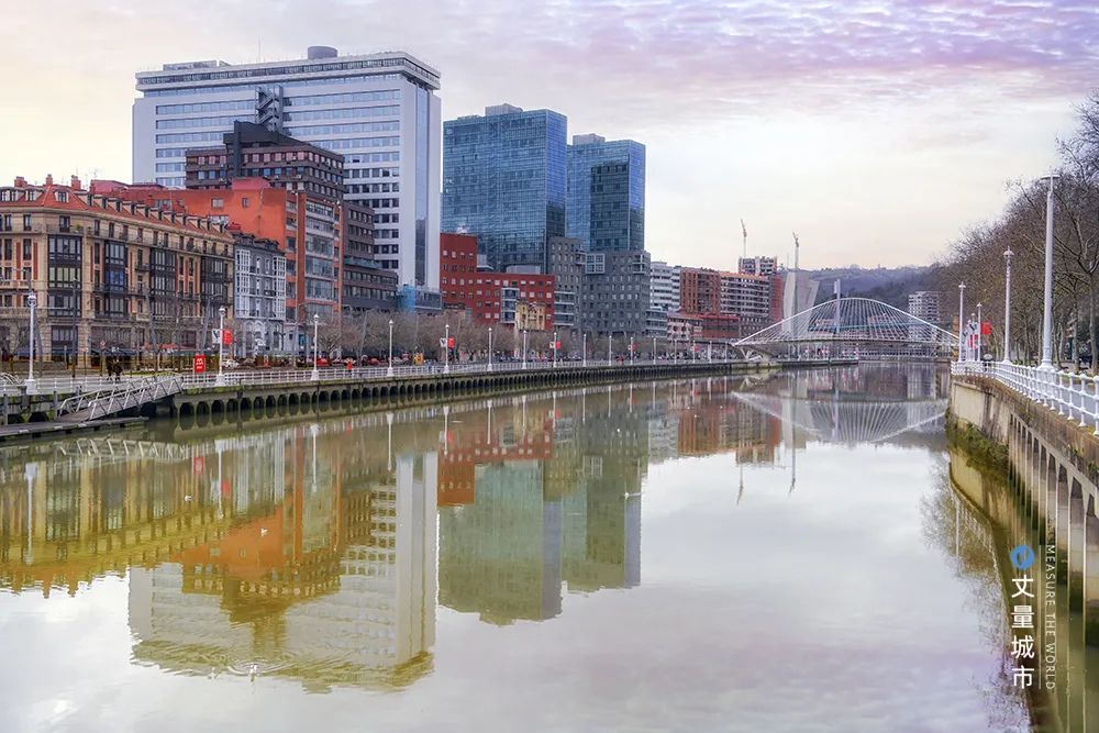 古根海姆博物馆 · 工业城到文化之城的华丽蜕变丨西班牙丨弗兰克·盖里-16