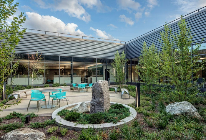 SharkNinja 总部办公室，现代简约风格诠释开放式空间-13