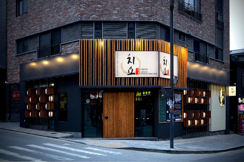 35 平米雅居，木质与照明点亮生活-2