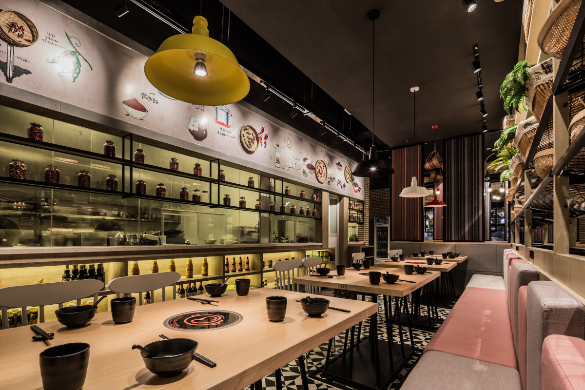 贵阳鸿通城“都市新大新”豆米火锅店 | 现代农家风的空间诗篇-20