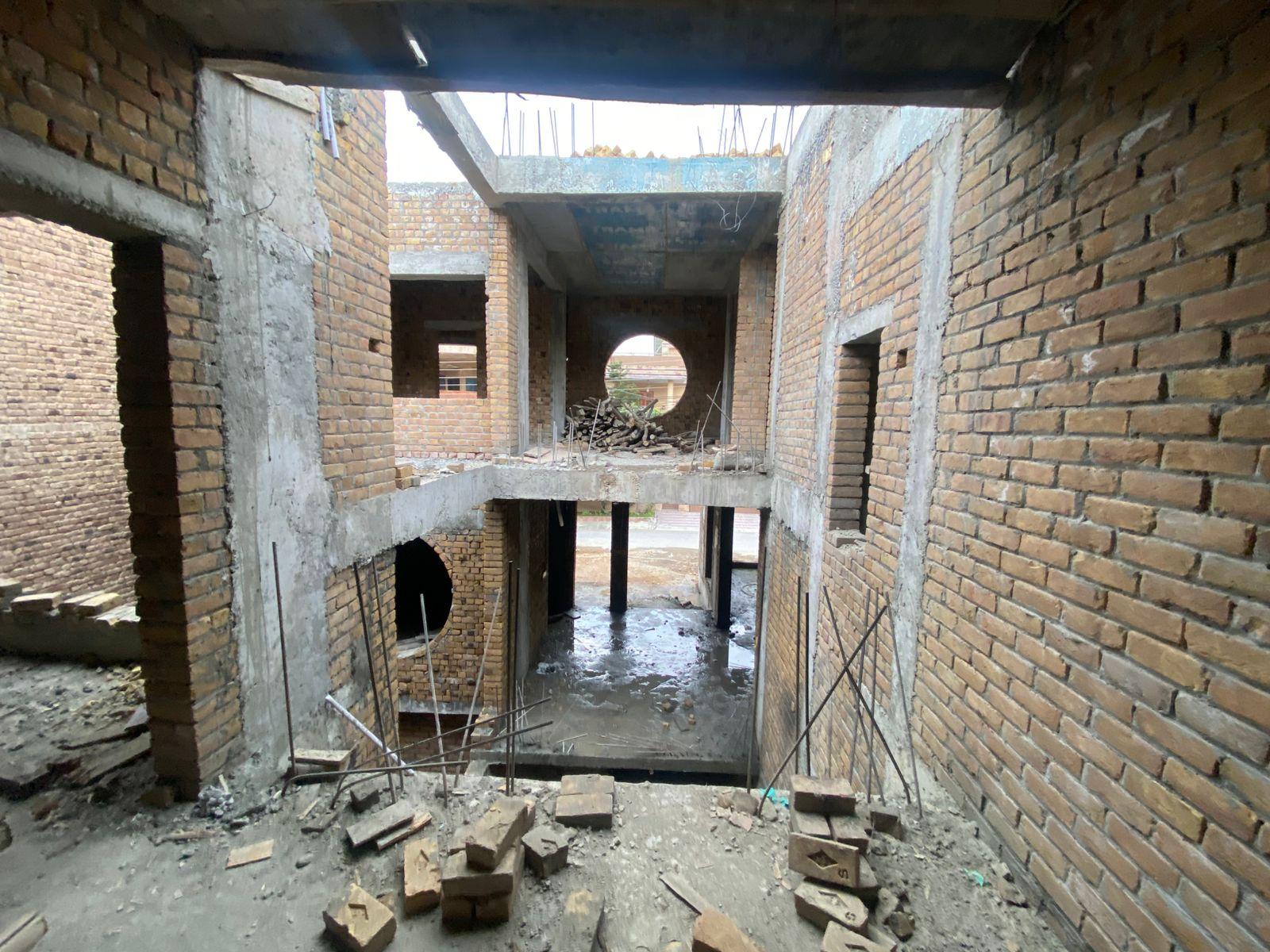 Split House Residence | Freelance Project-19