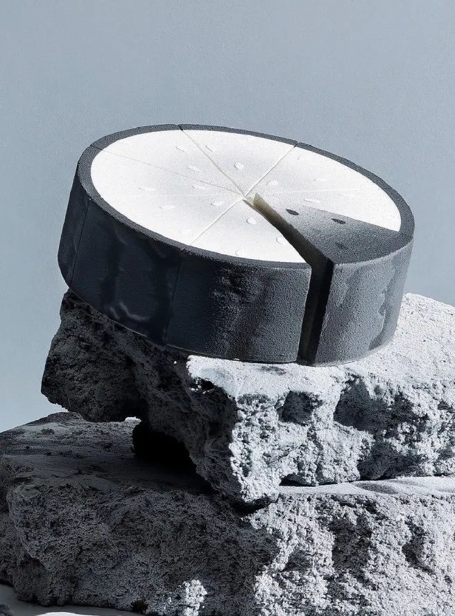 灰色调的美学魅力 | 极简与温情的和谐共生-47