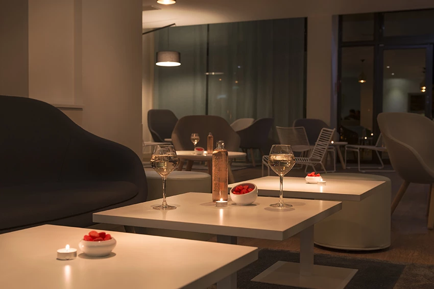 法式度假酒店的时光之旅-12