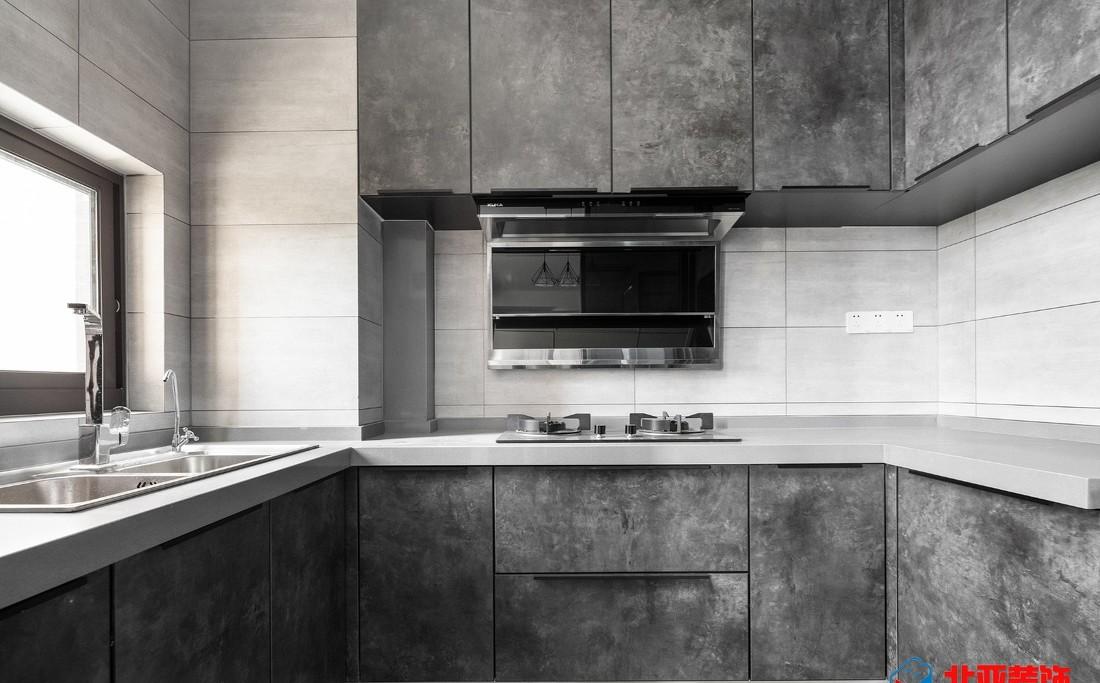 江苏北亚 110m²后现代风平层 | 黑白灰构建的灵动世界-27