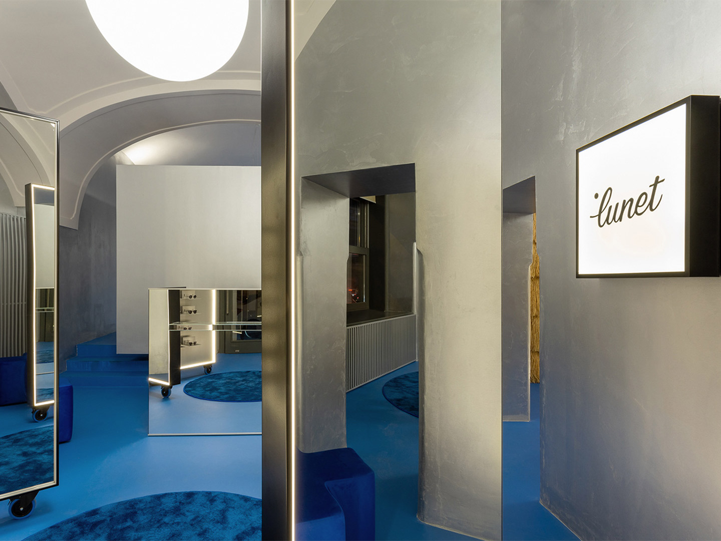 罗马尼亚Lunet眼镜店丨罗马尼亚布加勒斯特丨Bogdan Ciocodeica Studio-10