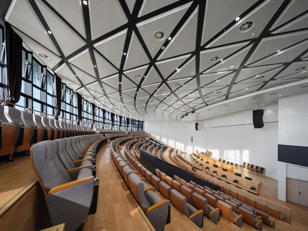 理工江南的技术重构│一合作品：北京理工大学长三角研究院图书馆-230