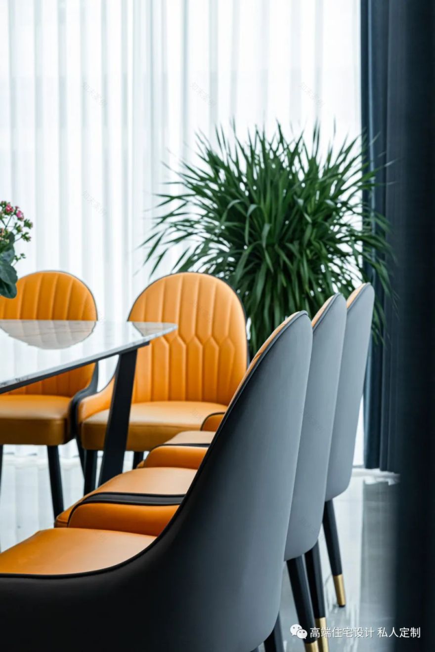 华侨城 900 平现代轻奢别墅丨尤文设计-51