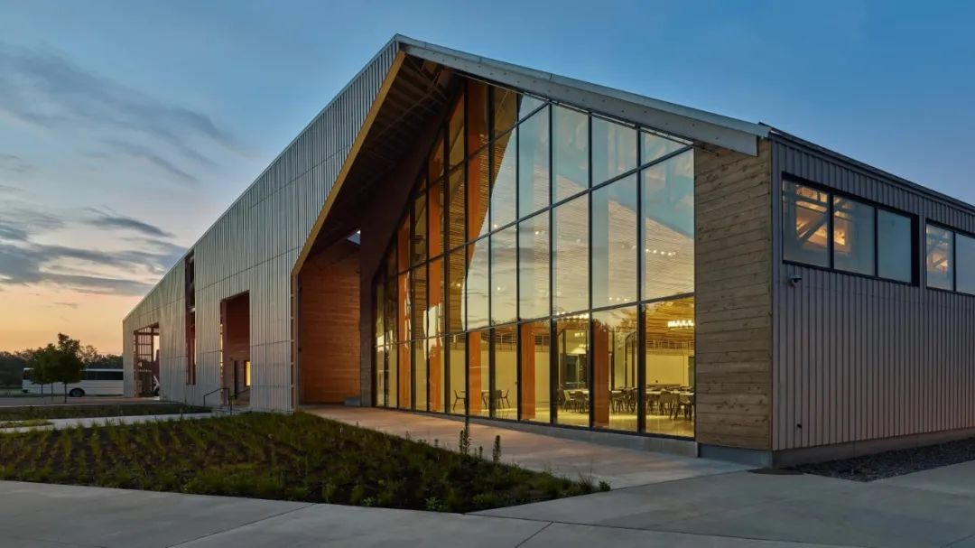 贝尔蒙特走读学校谷仓丨美国丨U tile,Inc-62