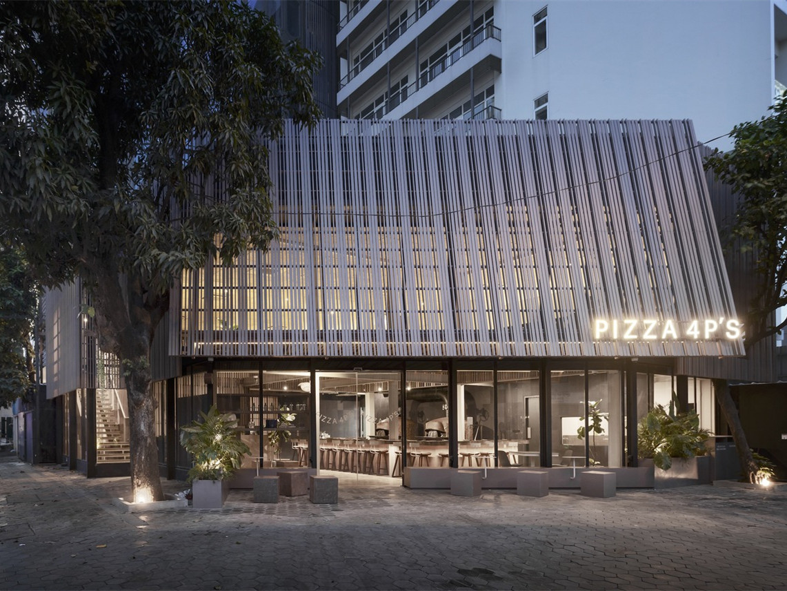 金边 Pizza 4p's 餐厅丨布鲁姆建筑-3