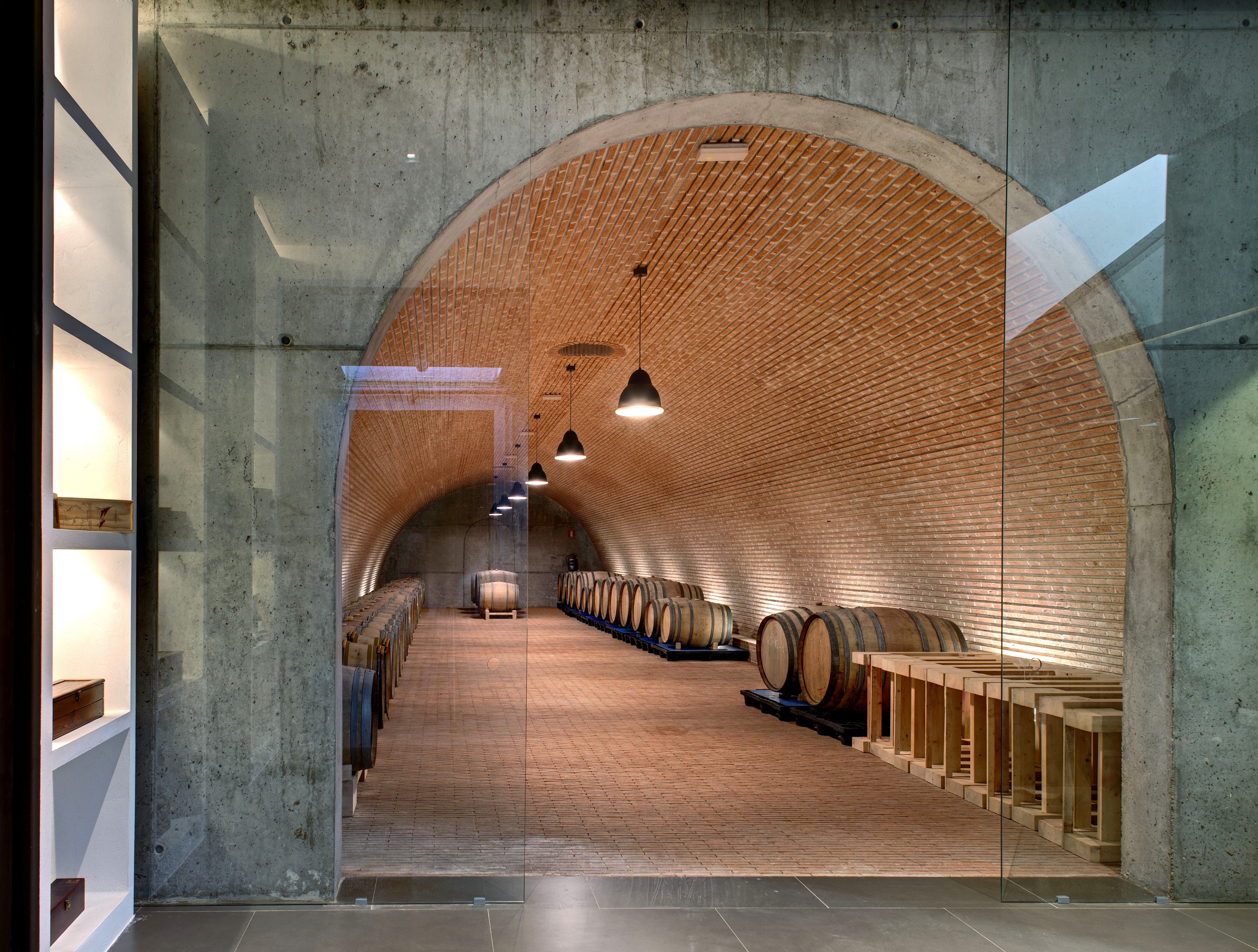 Vldemonjas 酒庄——绿色环保、高效能的现代酒庄设计-13