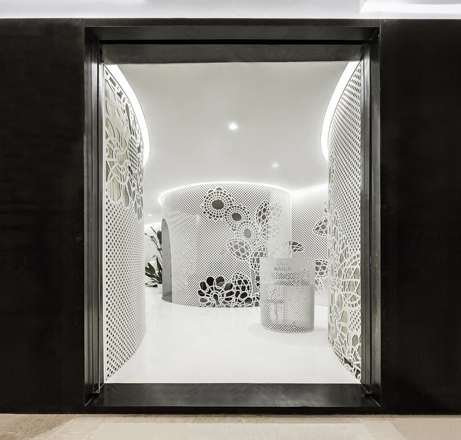 100㎡ Lily Nails 美甲美睫北京蓝港店  建筑营设计工作室-3