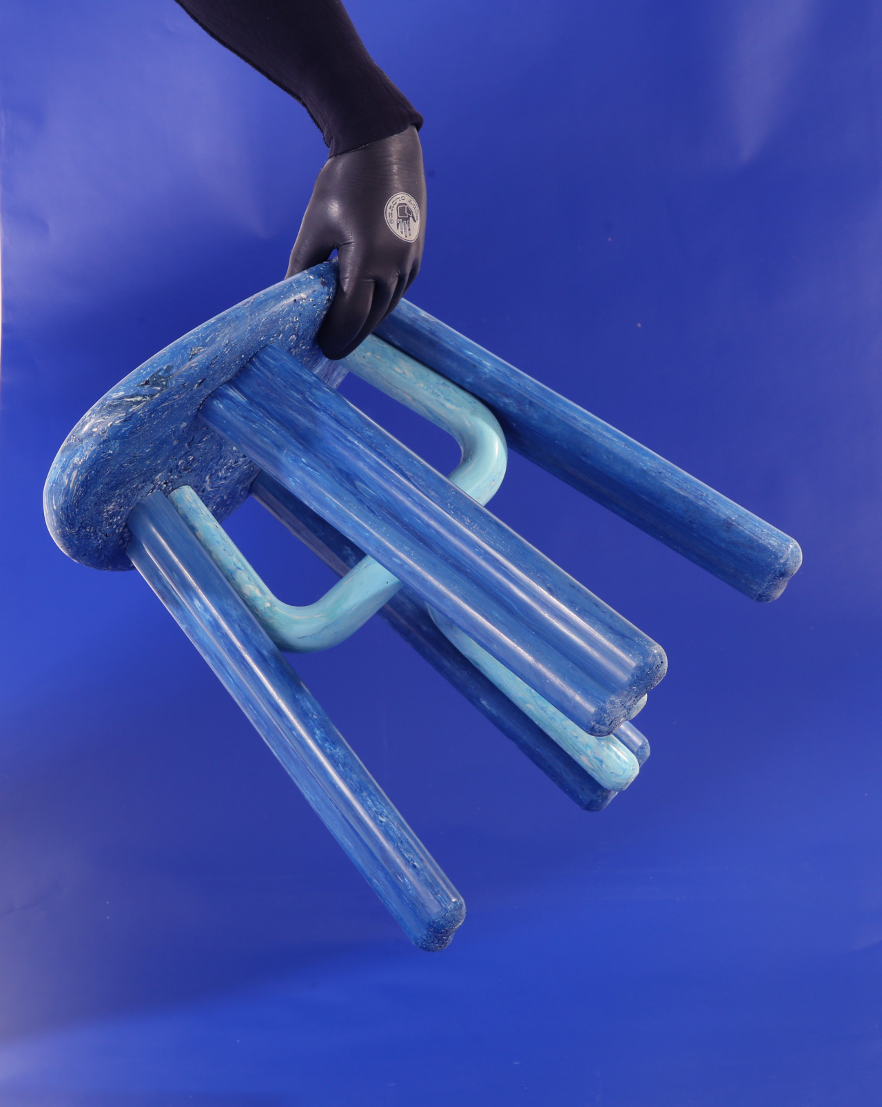 海洋环保新创意 | 废弃冲浪板变家具-11