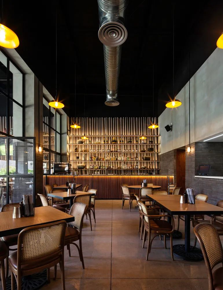 餐饮空间再利用 | 旧仓库变身高颜值餐厅-39