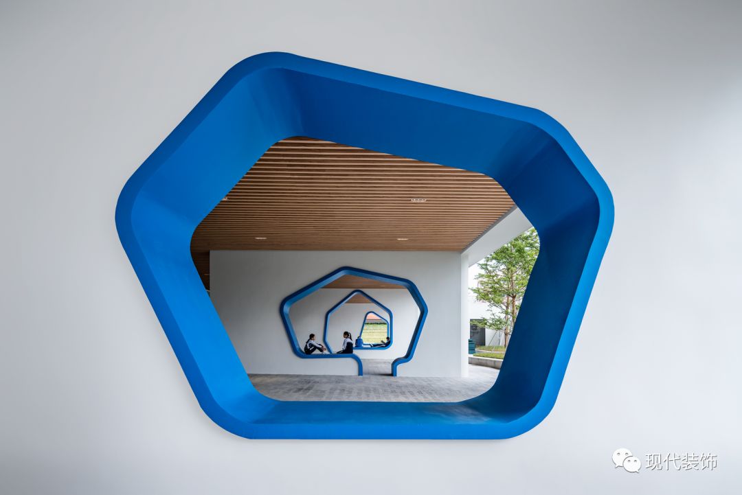 华中师范大学附属龙园学校-71