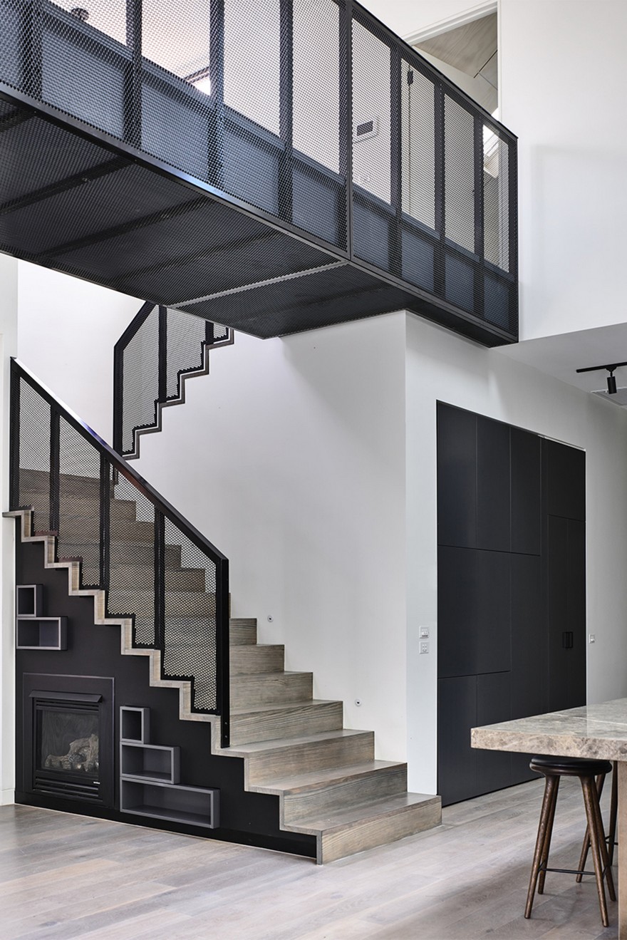 St Kilda West Residence: Modern Addition to a Heritage Home-24