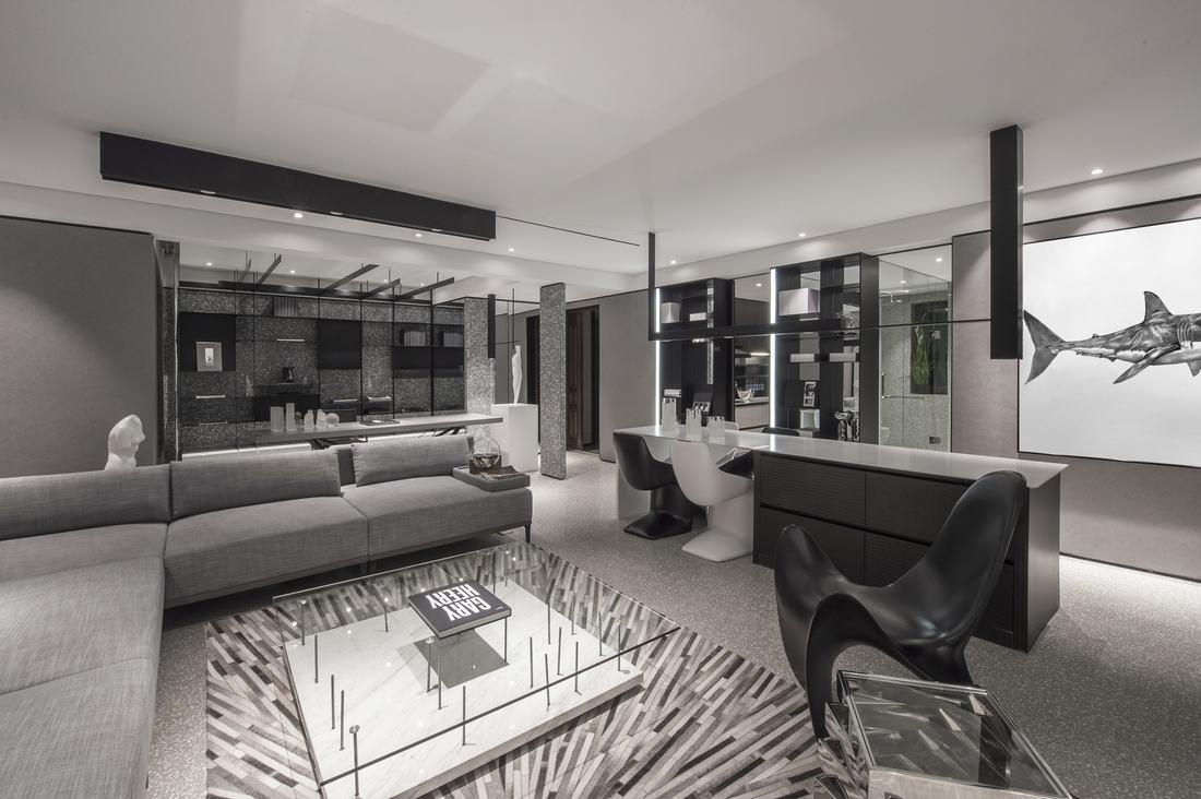 140平米爆改为一室，宠物鲨鱼的黑白世界极简至极-1