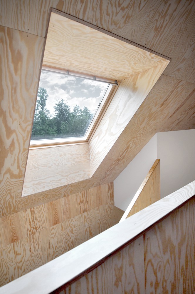 瑞典南部村庄小屋，自然融入与功能并重的室内设计-16