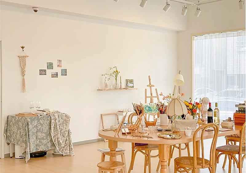 温暖原木风 打造艺术气息居家空间-6