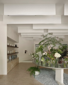 木宁花店丨中国南京丨衡建筑