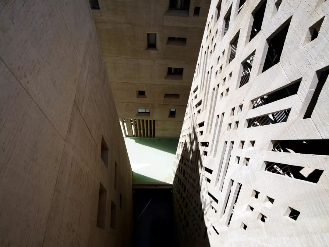 贝鲁特建筑事务所 Youssef Tohme 的现代共生设计-51