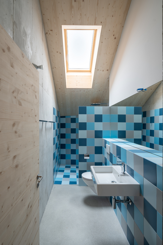 瑞士 Be· 村混凝土与木材结合的现代别墅设计丨studio SML-24