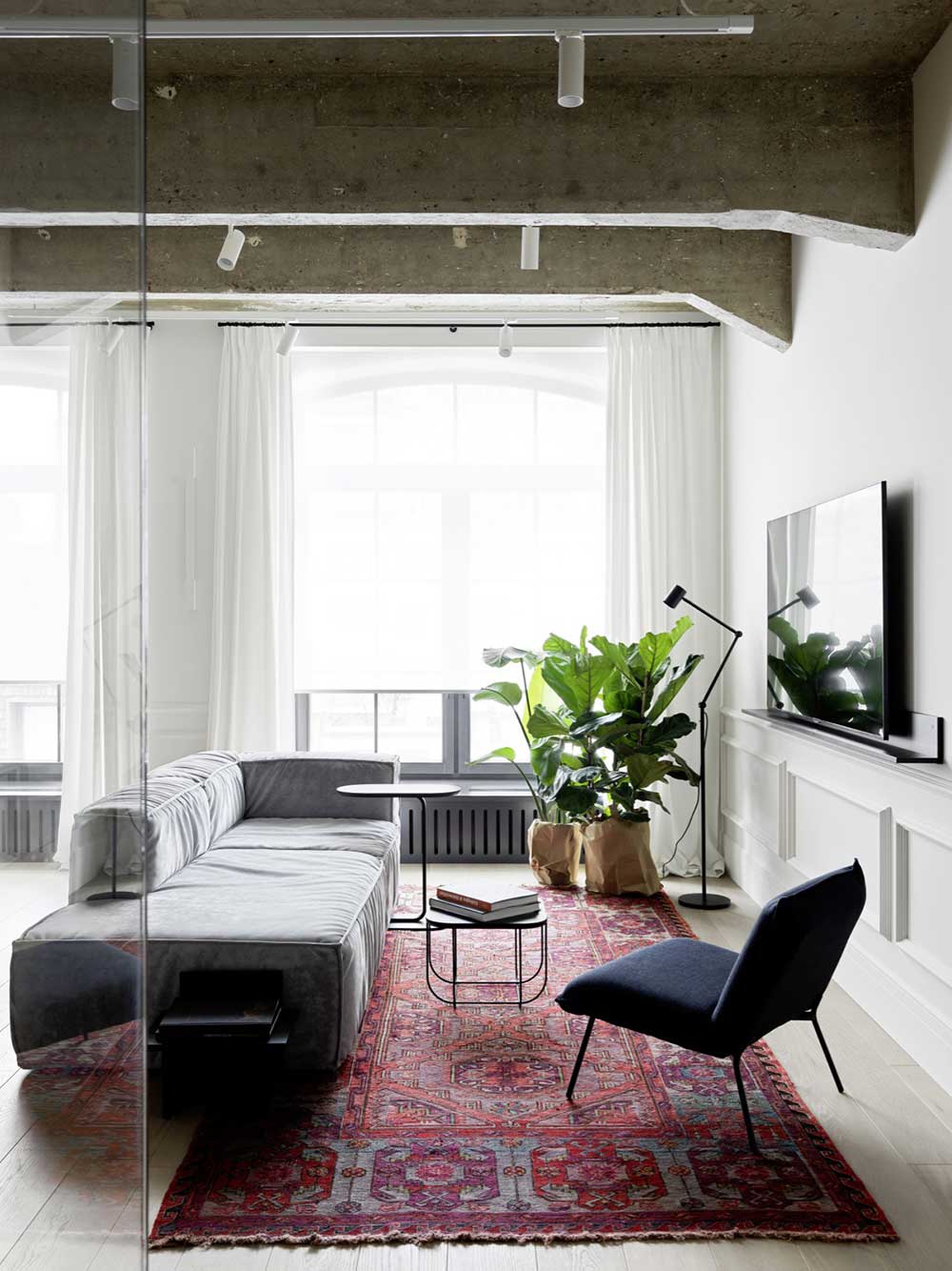 极简主义、造型和混凝土:莫斯科著名雕塑家女儿的公寓(72 平方米)-4