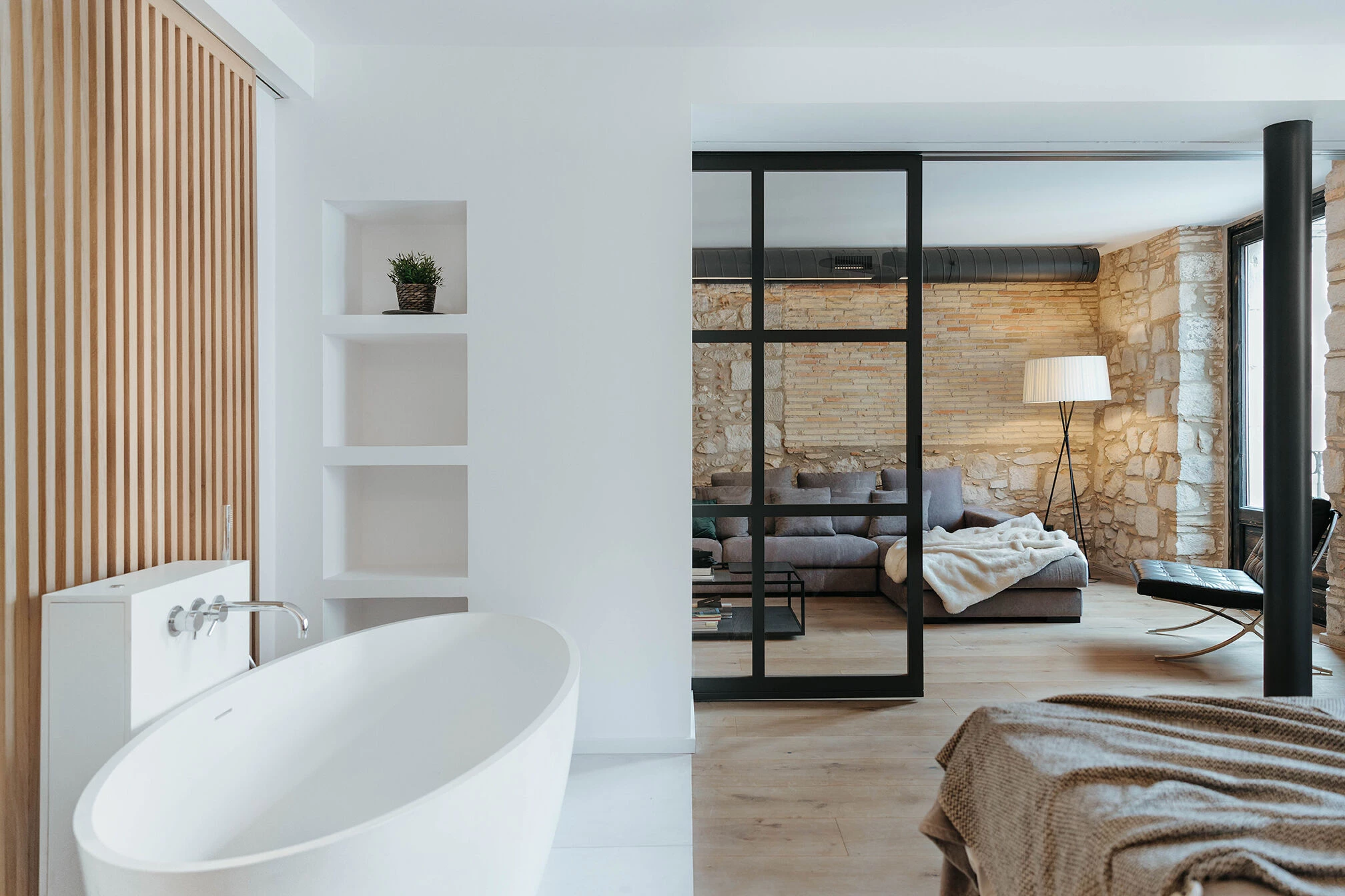 融合历史与现代的西班牙公寓改造丨西班牙赫罗纳丨Almeda Estudi-34