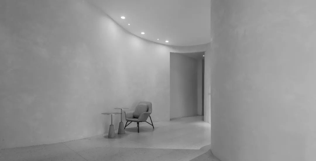 曲线之美,MIN.D 打造的 ULI.BRIDE 展示空间-38