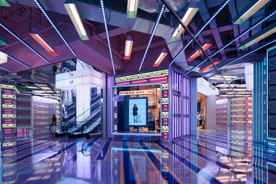 唯想国际 · 德基广场二期五层商业艺术市集丨中国南京丨唯想国际X+Living-5