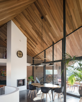 比利时历史遗址上的现代住宅丨POLYGOON Architectuur