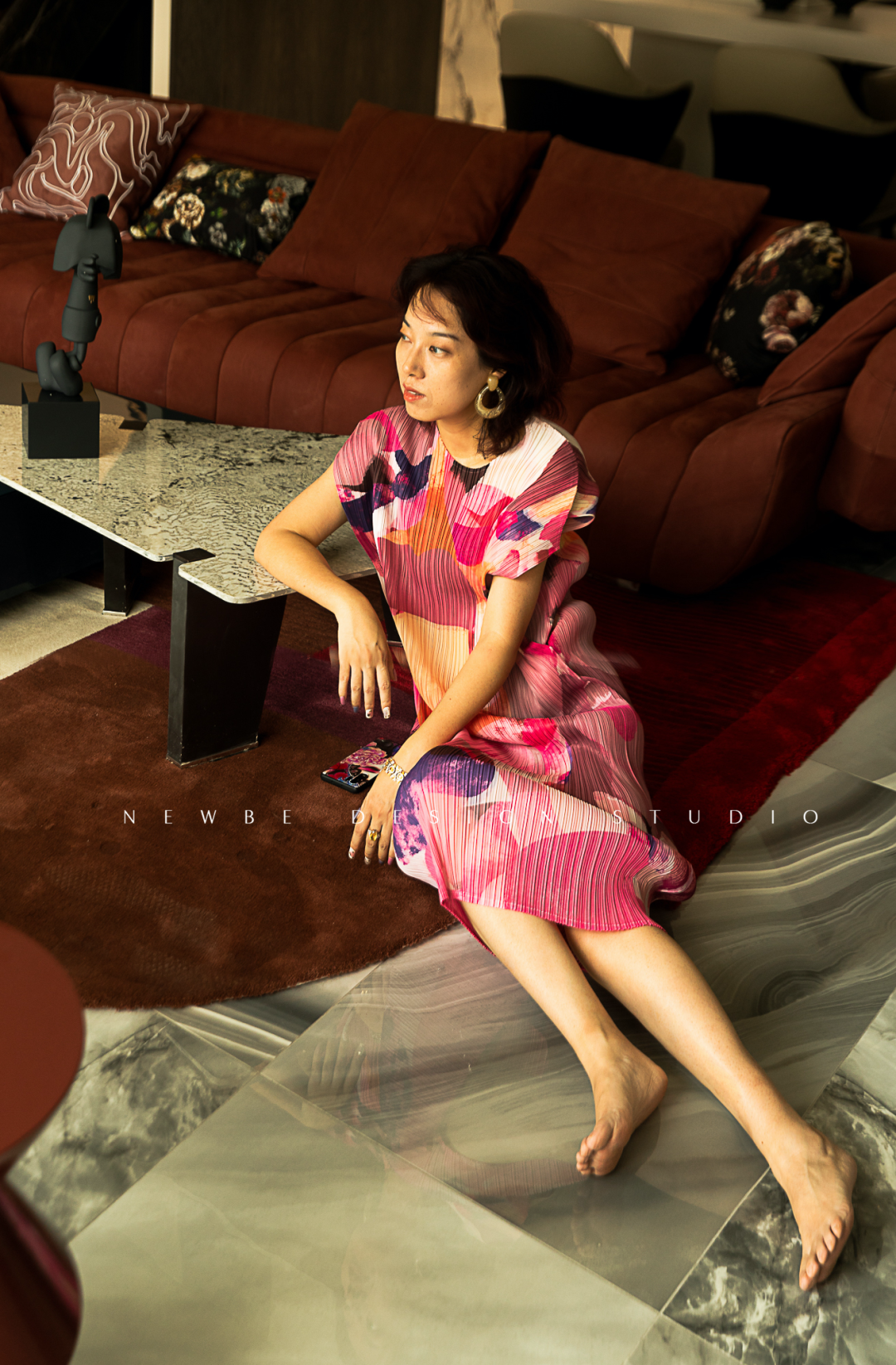 现代轻奢复式住宅丨陈丽娟,江怡君-0