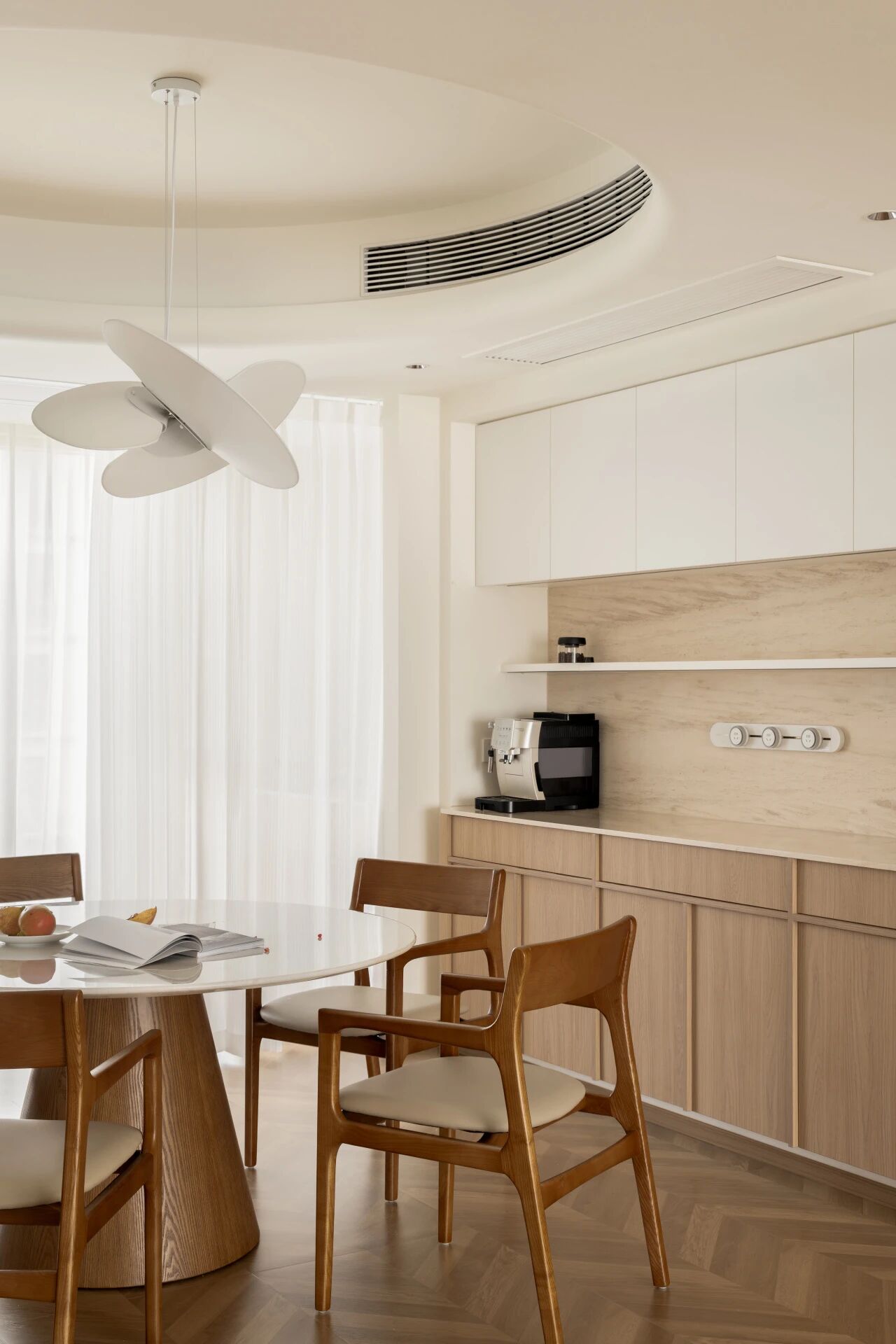 SA实景  一个会“生长”的家，用原木与暖白书写亲子陪伴的诗_20250929-27