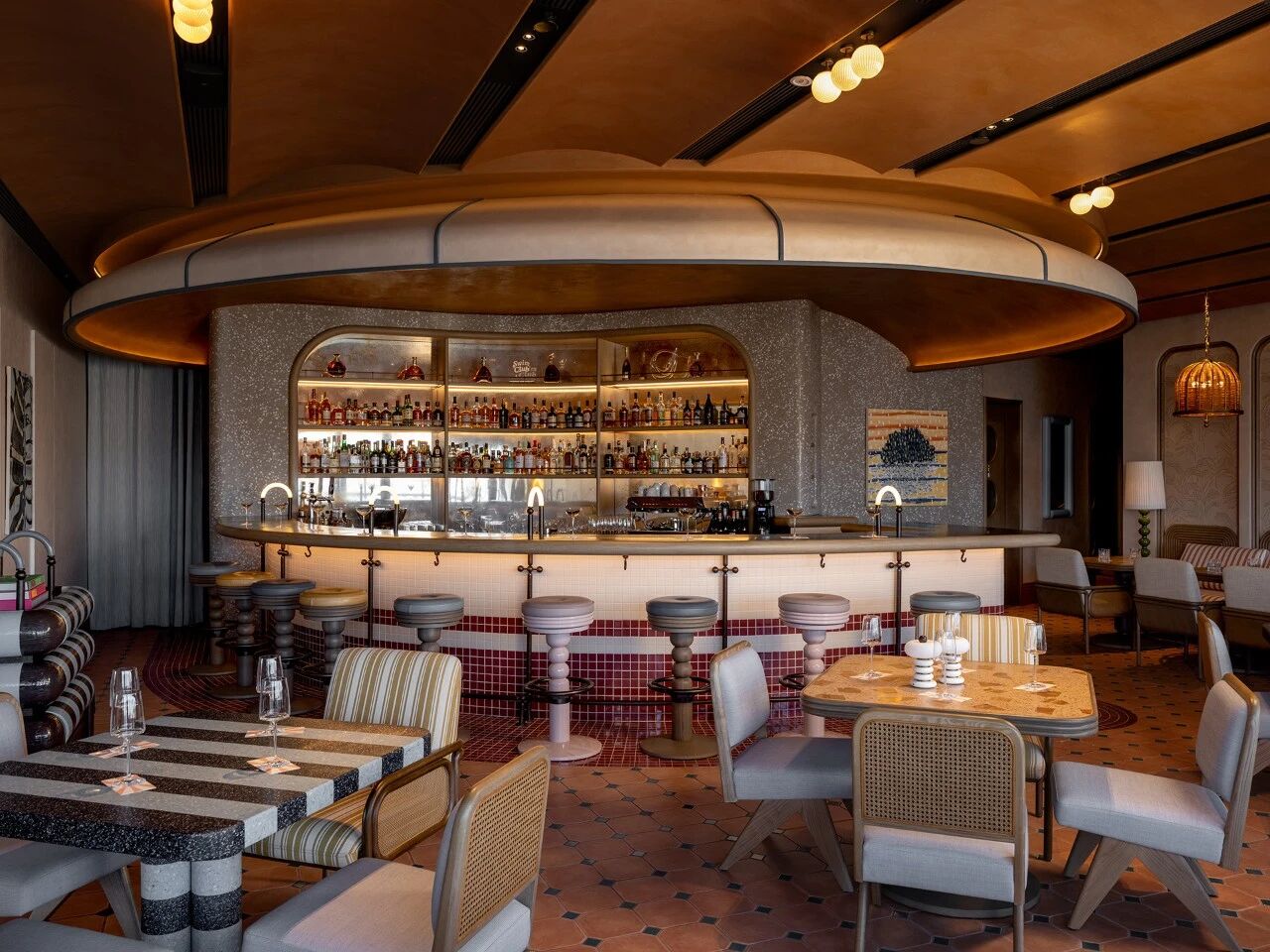 香港尖沙咀金普顿酒店Swim Club天台酒吧丨中国香港丨梁志天设计集团-25