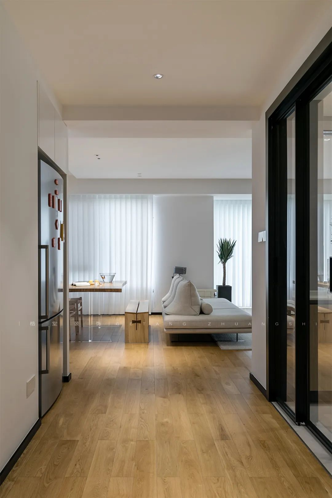 中央郡现代诗意居所丨毛阿敏-66