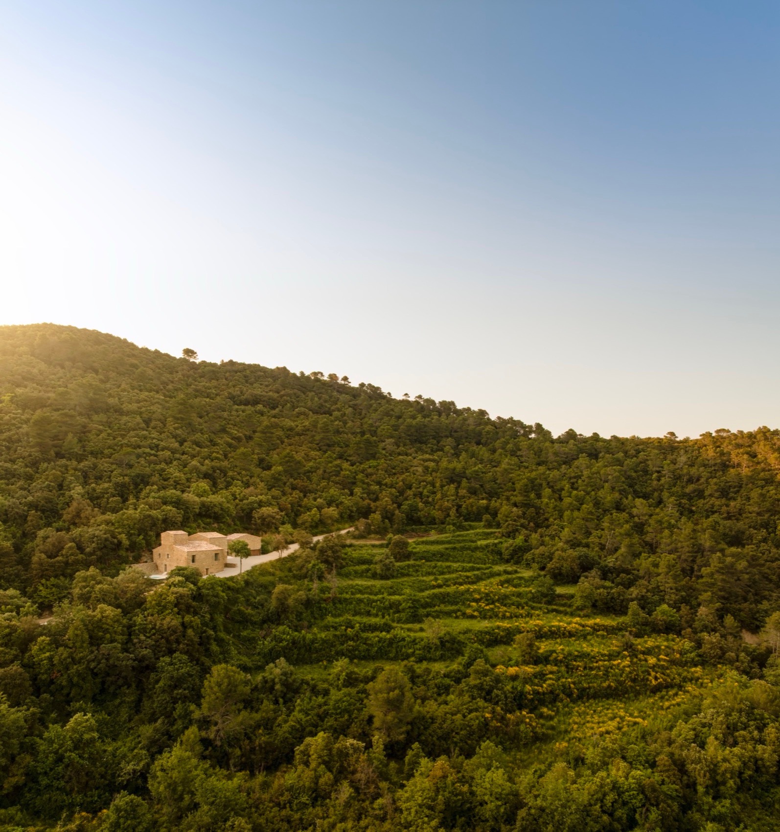 卡达尔特农庄住宅丨西班牙赫罗纳-101
