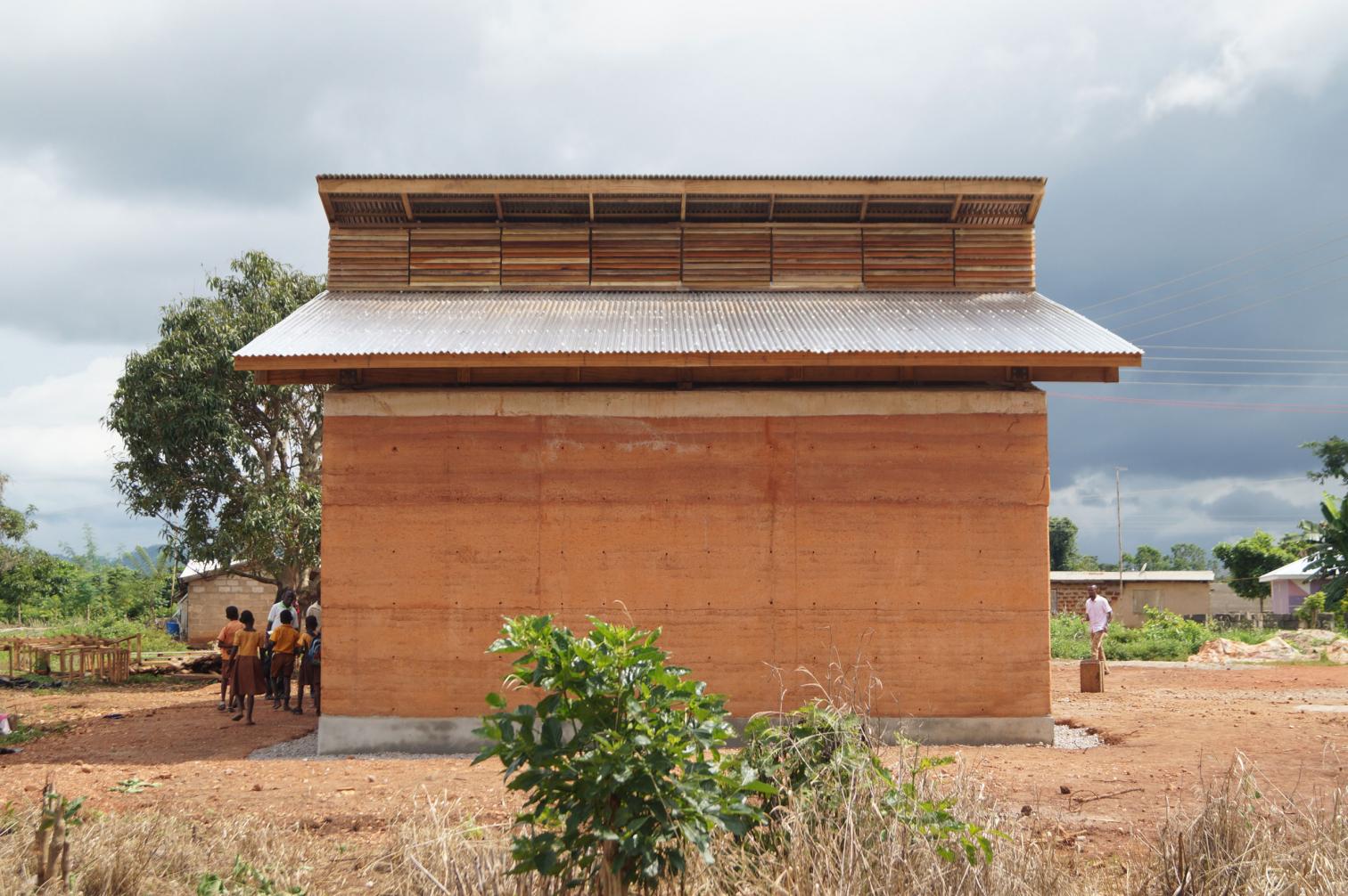 加纳 Korase 中学新教学楼-25