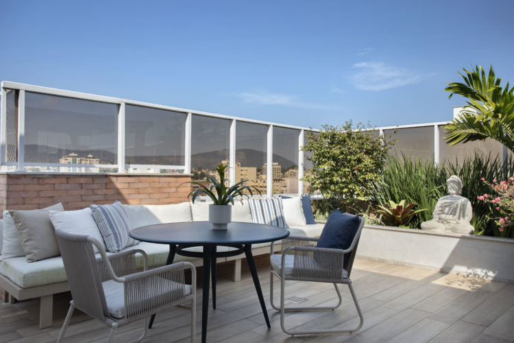 Cobertura linear clara, leve e aconchegante - Conexão Decór-3